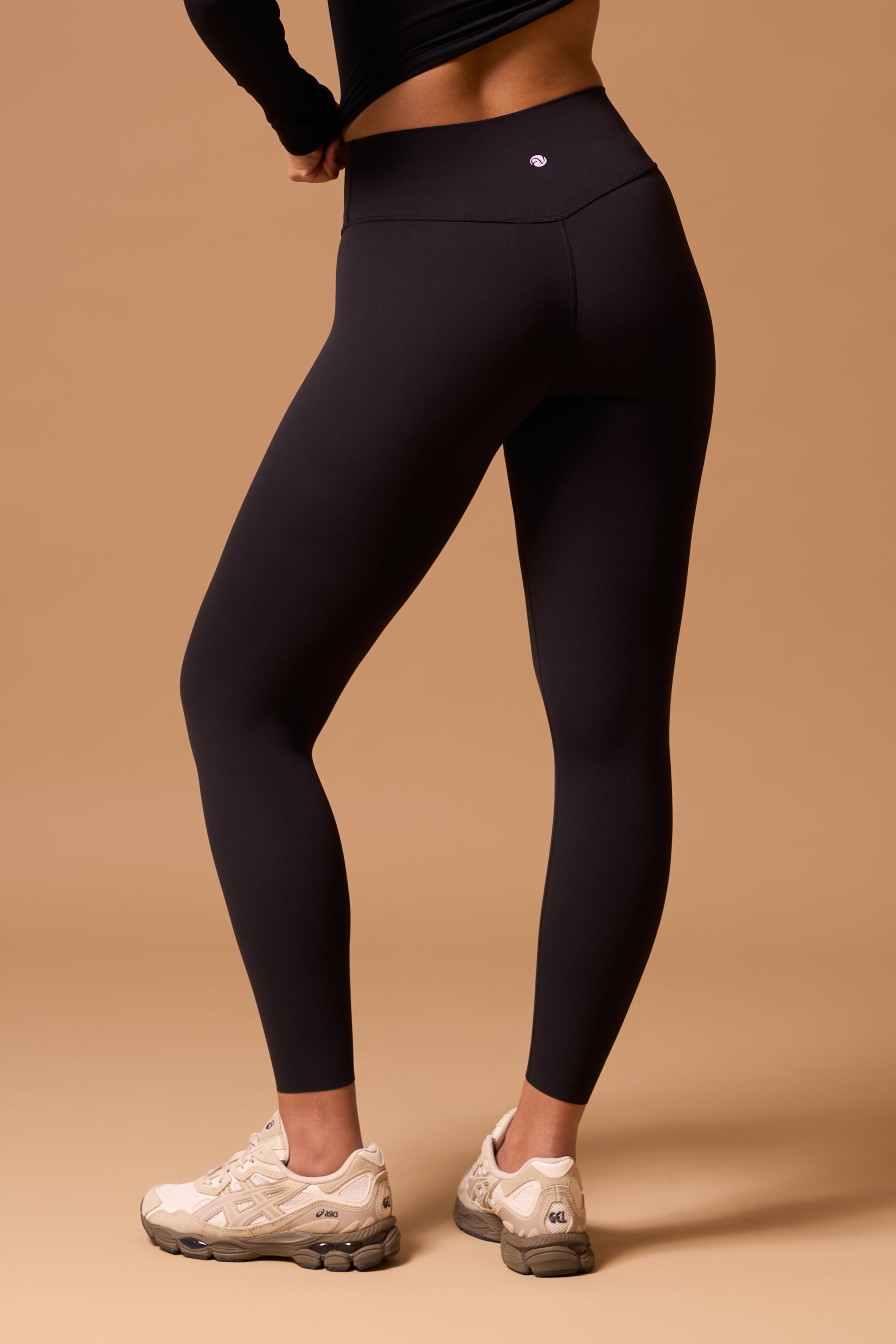 The Embrace Legging - Black